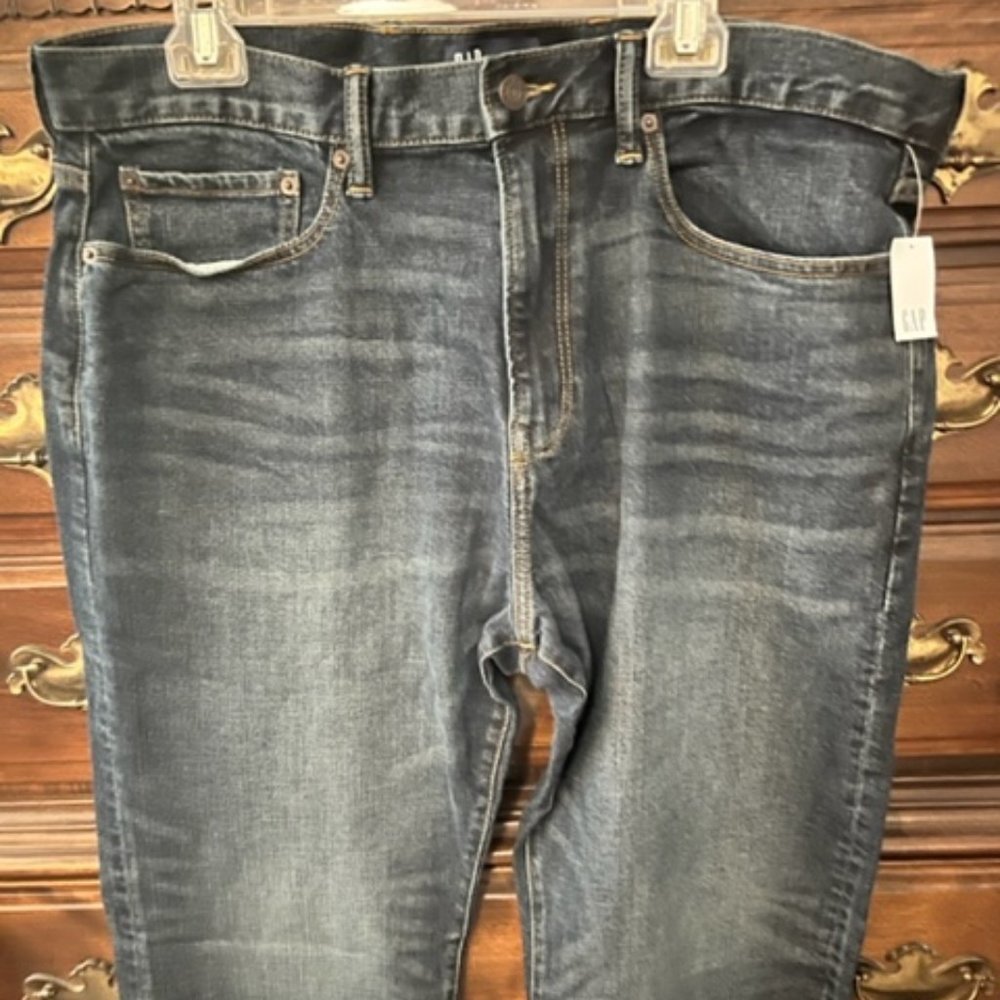GAP Men's Relaxed Jeans - Dark Blue